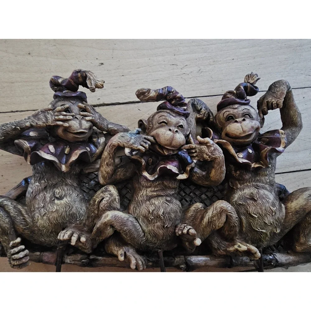 Mark Roberts Three Wise Monkeys Wall Hook Rack See Hear Speak No Evil Bronze